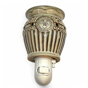 Scentsy Pottery Oil Wax Plug In Wall Night Light Warmer